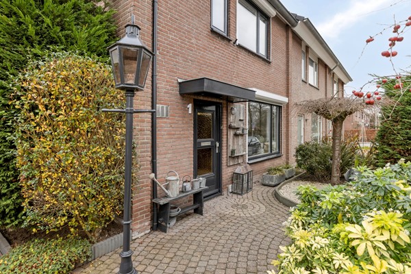 Medium property photo - Dorus Rijkersstraat 1, 4671 AA Dinteloord