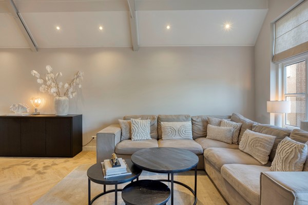 Medium property photo - Raadhuisplein 11, 4671 DA Dinteloord