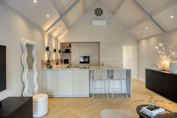 Medium property photo - Raadhuisplein 11, 4671 DA Dinteloord