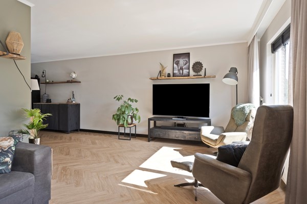 Medium property photo - van Hogendorpstraat 4, 4671 KD Dinteloord