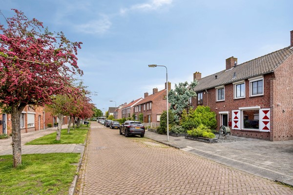 Medium property photo - Philips Willemstraat 15, 4671 EX Dinteloord