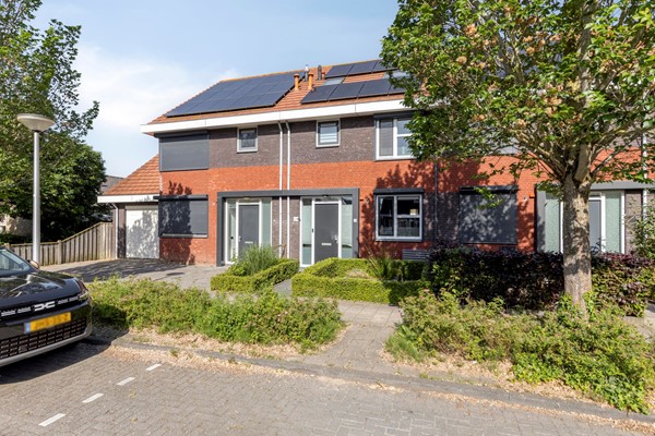 Medium property photo - Burg. Mr. H. Popstraat 22, 4671 ES Dinteloord