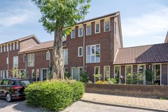 Te koop: Amandelgaarde 133, 3344RC Hendrik-Ido-Ambacht