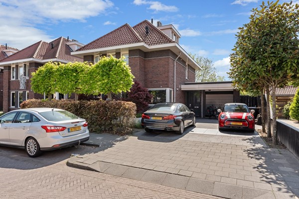 Fop Smitstraat 10, Alblasserdam