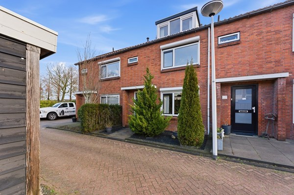 Resedastraat 34, Alblasserdam