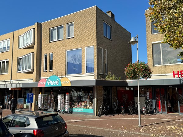 Verkocht: Royaal appartement met prachtig uitzicht op de Markt en de omgeving!