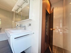 IMG_0427.jpg