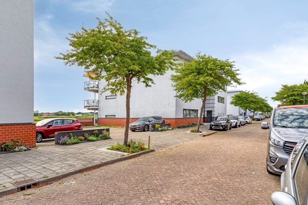 Medium property photo - Lotte Beesestraat 39, 2331 KG Leiden