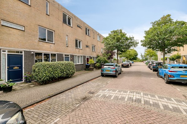 Medium property photo - Henriëtte van der Meystraat 42, 2331 SE Leiden