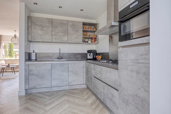 Medium property photo - Van Swietenstraat 50, 2381 TP Zoeterwoude