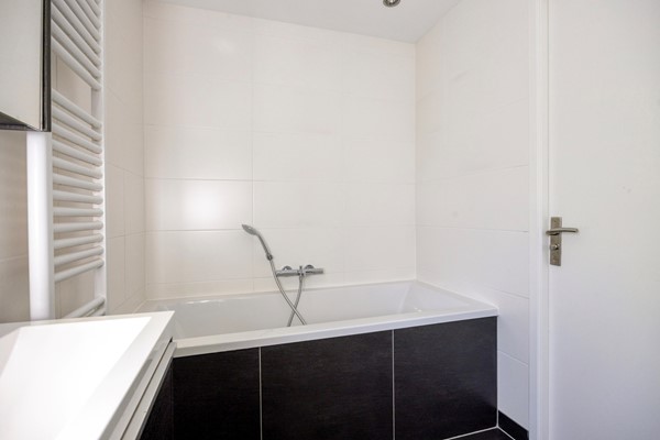 Medium property photo - Nannie van Wehlstraat 6, 2331 GB Leiden
