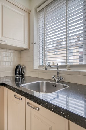 Medium property photo - Louise Wentstraat 28, 2331 NM Leiden