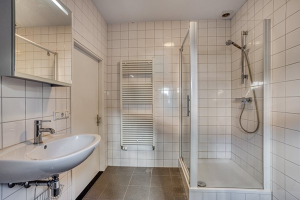 Medium property photo - Rijnsburgersingel 52, 2312 NC Leiden