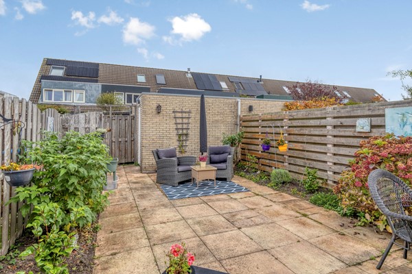 Medium property photo - Elisabeth Baeldestraat 17, 2331 NN Leiden