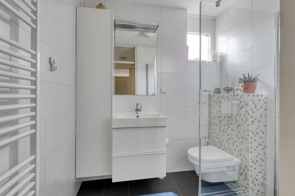 Medium property photo - Elisabeth Baeldestraat 17, 2331 NN Leiden