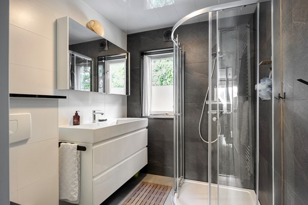 HarriëtFreezersingel362331SCLeiden-15.jpg