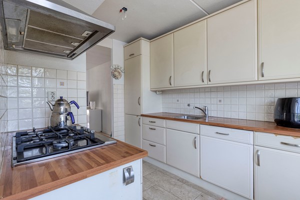 VeraBondamstraat202331KLLeiden-13.jpg
