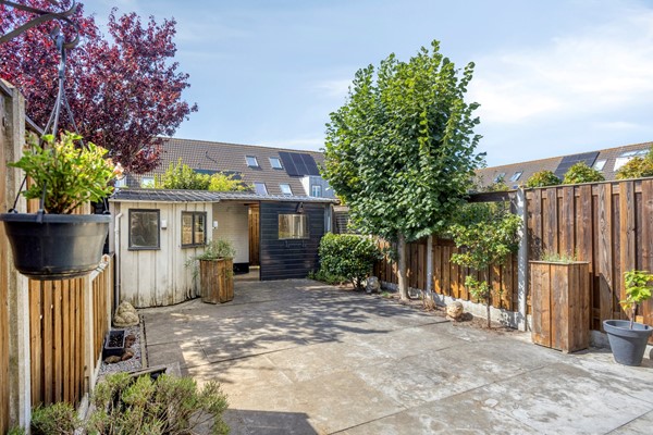 MaryZeldenrustweg322331NDLeidenNL-29.jpg