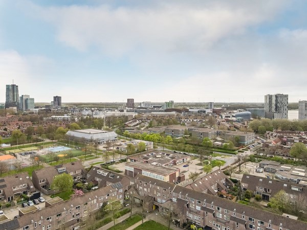 Te huur: Amsterdamweg, 1324 RR Almere