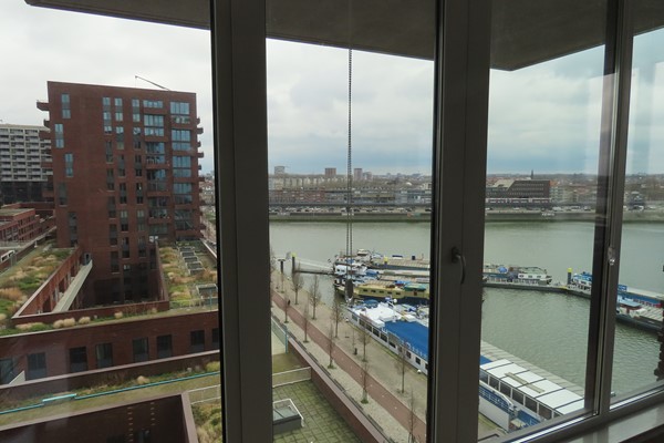 Medium property photo - Maashavenweg, 3072 AZ Rotterdam