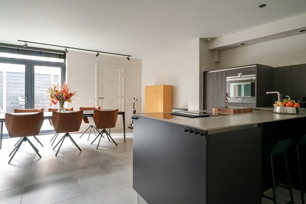 Foto - Te koop: Wittenburgstraat 24, 6901 AN Zevenaar