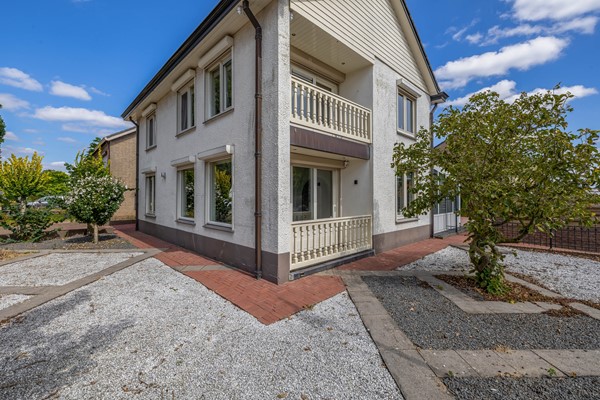 Foto - Te koop: Prins Willem-Alexanderstraat 1, 6911 AL Pannerden