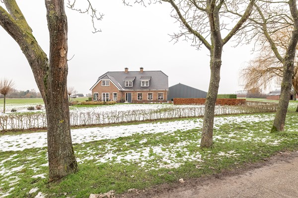 Te koop: Muilkerk 40, 4271BL Dussen