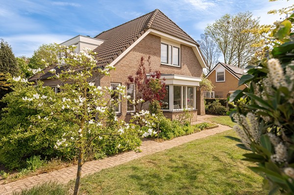 Te koop: Heulstraat 1A, 4288JS Uitwijk