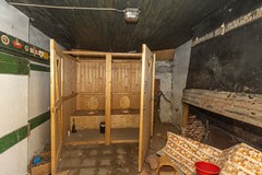 bs26061875800.jpg