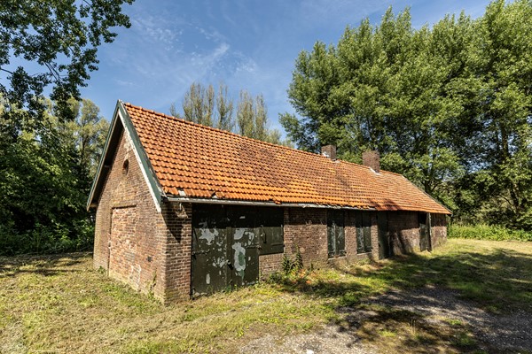 Te koop: Steen van Kloosteroord, 4273PE Hank