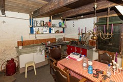 bs26061875775.jpg