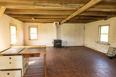 bs26061875609.jpg