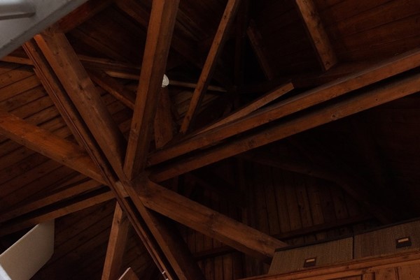 Foto - Te koop: Uniek wonen in oude pastorie!