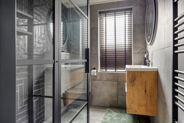 Foto - Te koop: Henry Dunantstraat 18, 4471 BV Wolphaartsdijk