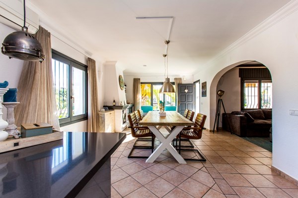 Medium property photo - Camino la Cometa 24, 03729 la Cometa