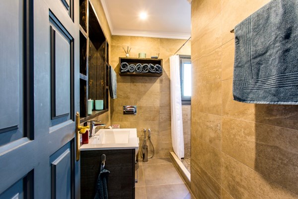 Medium property photo - Camino la Cometa 24, 03729 la Cometa