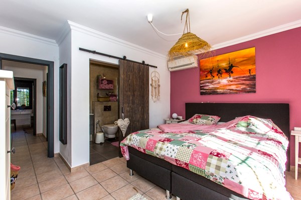 Medium property photo - Camino la Cometa 24, 03729 la Cometa