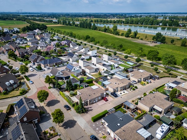Medium property photo - Roefstraat 12, 6051 LS Maasbracht