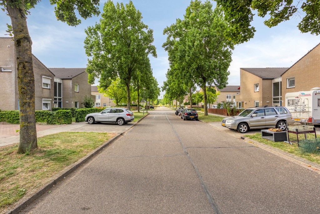 Bosserhoflaan76051NEMaasbracht-05.jpg