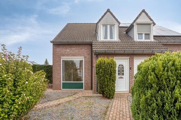 Medium property photo - Beatrixlaan 1, 6051 NA Maasbracht