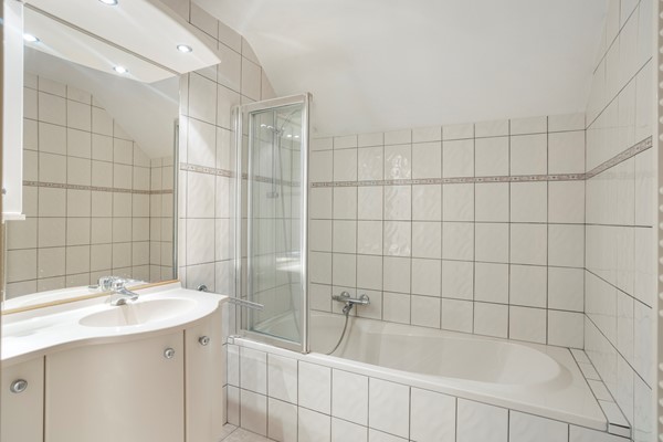 Medium property photo - Echterstraat 104, 6051 GC Maasbracht