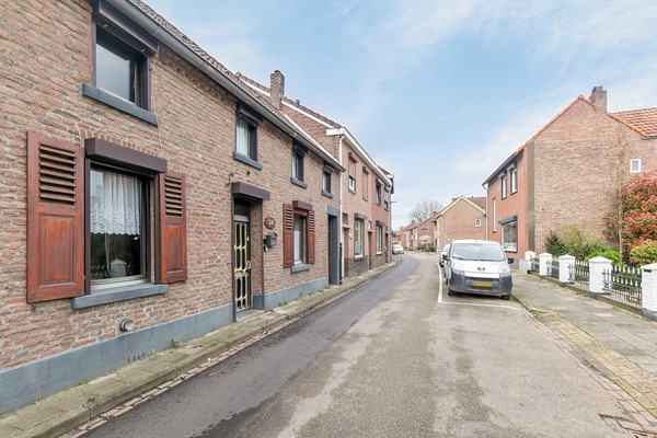 Medium property photo - Kanunnik van Nuijsstraat 36, 6451 BC Schinveld