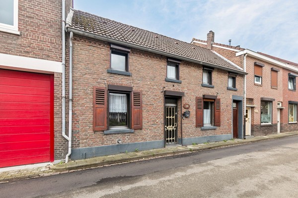 Medium property photo - Kanunnik van Nuijsstraat 36, 6451 BC Schinveld