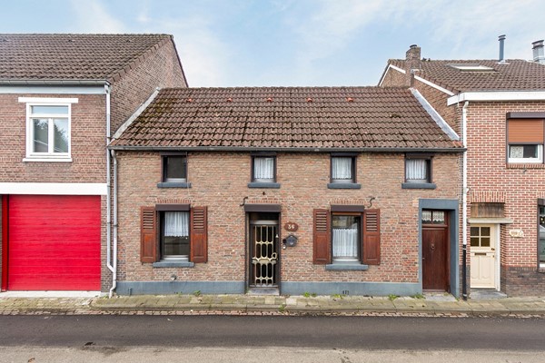 Medium property photo - Kanunnik van Nuijsstraat 36, 6451 BC Schinveld