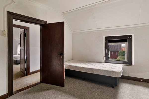 Medium property photo - Kanunnik van Nuijsstraat 36, 6451 BC Schinveld