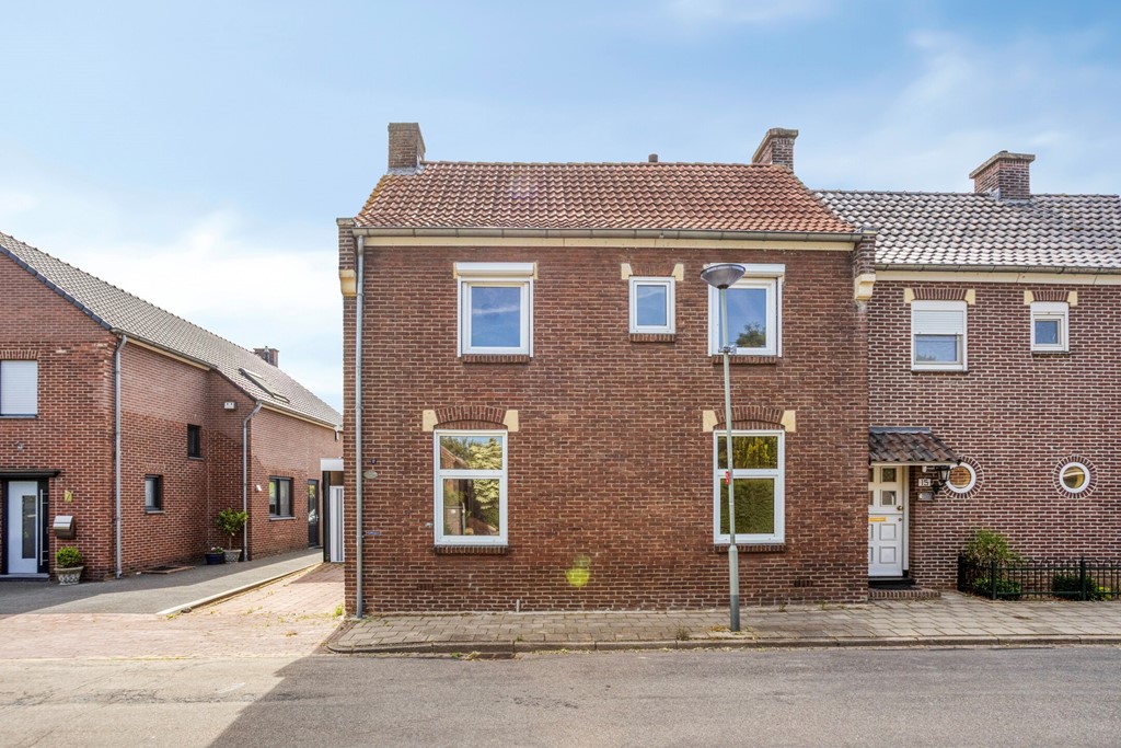 PastoorRijckxstraat76065CAMontfort-04.jpg