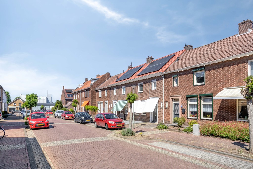 Raadhuisstraat266051HZMaasbracht-02.jpg