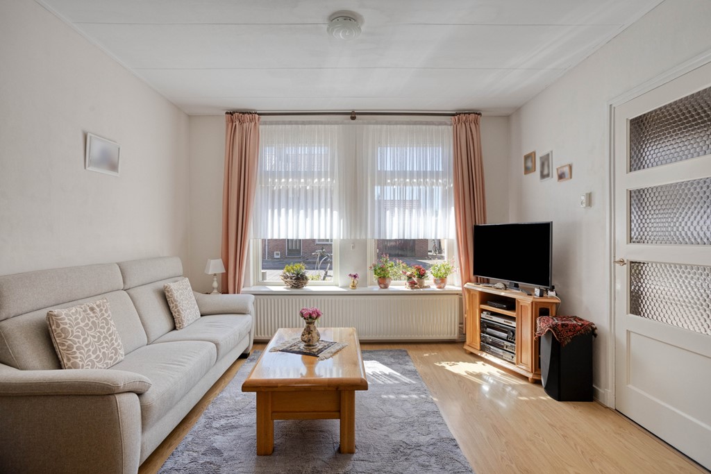 Raadhuisstraat266051HZMaasbracht-10.jpg