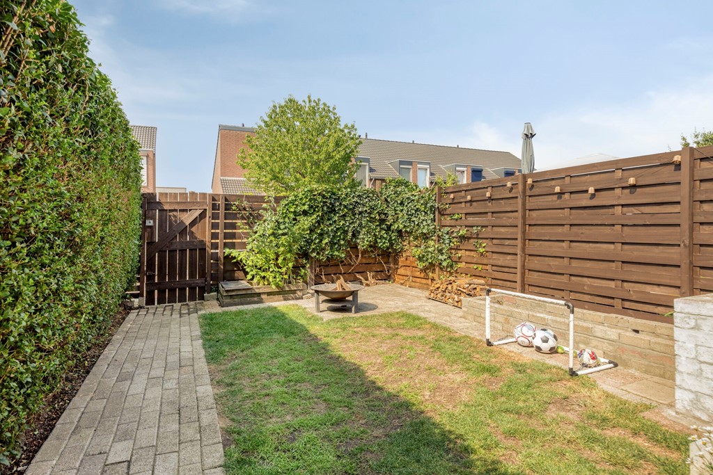 Merkelstraat136051LLMaasbrachtNL-30.jpg