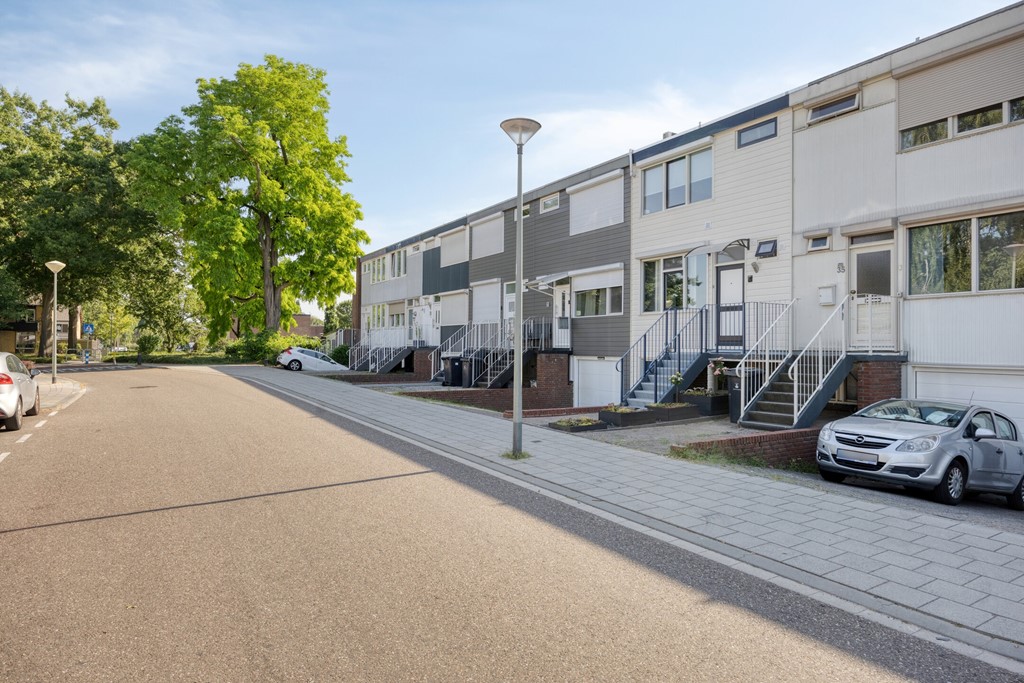 KasteelHillenraedtstraat33a6043HARoermond-05.jpg